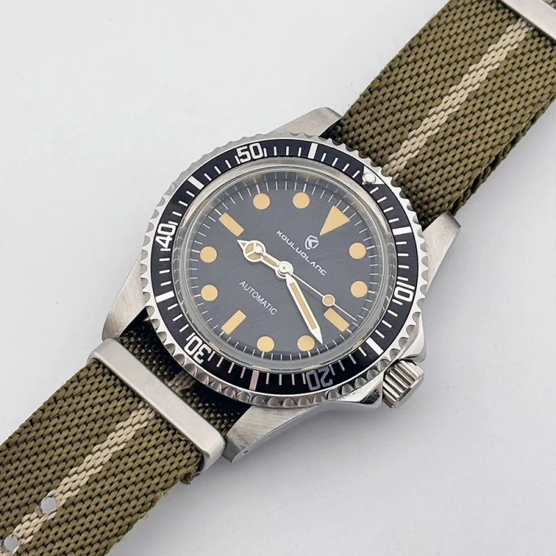 NH35 vintage 40mm sapphire gla – Tropic Strap Vintage Bewertung und Preis