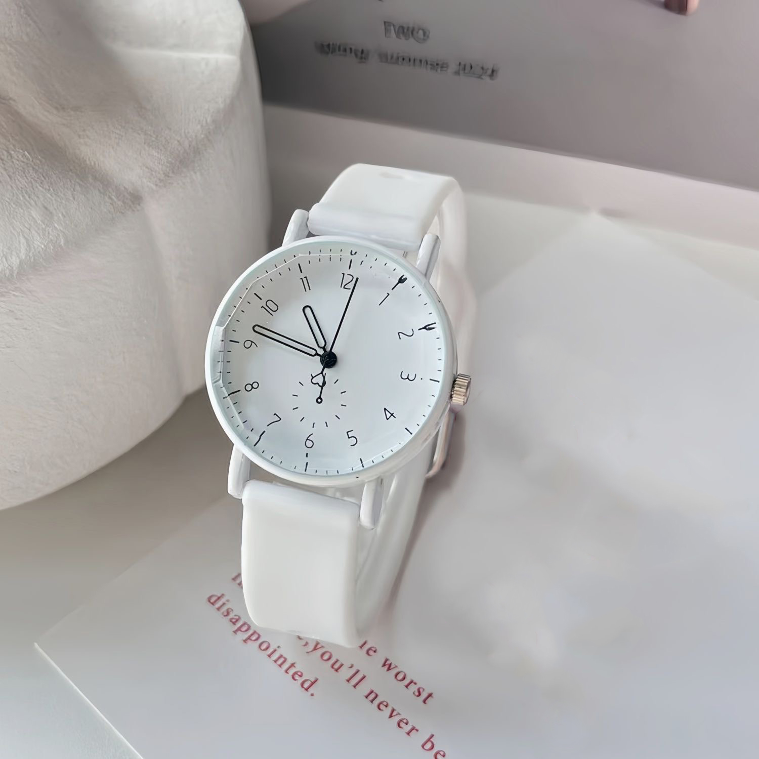Fashion Arabic Dial Women Quar – Silicone Band Women Bewertung und Preis