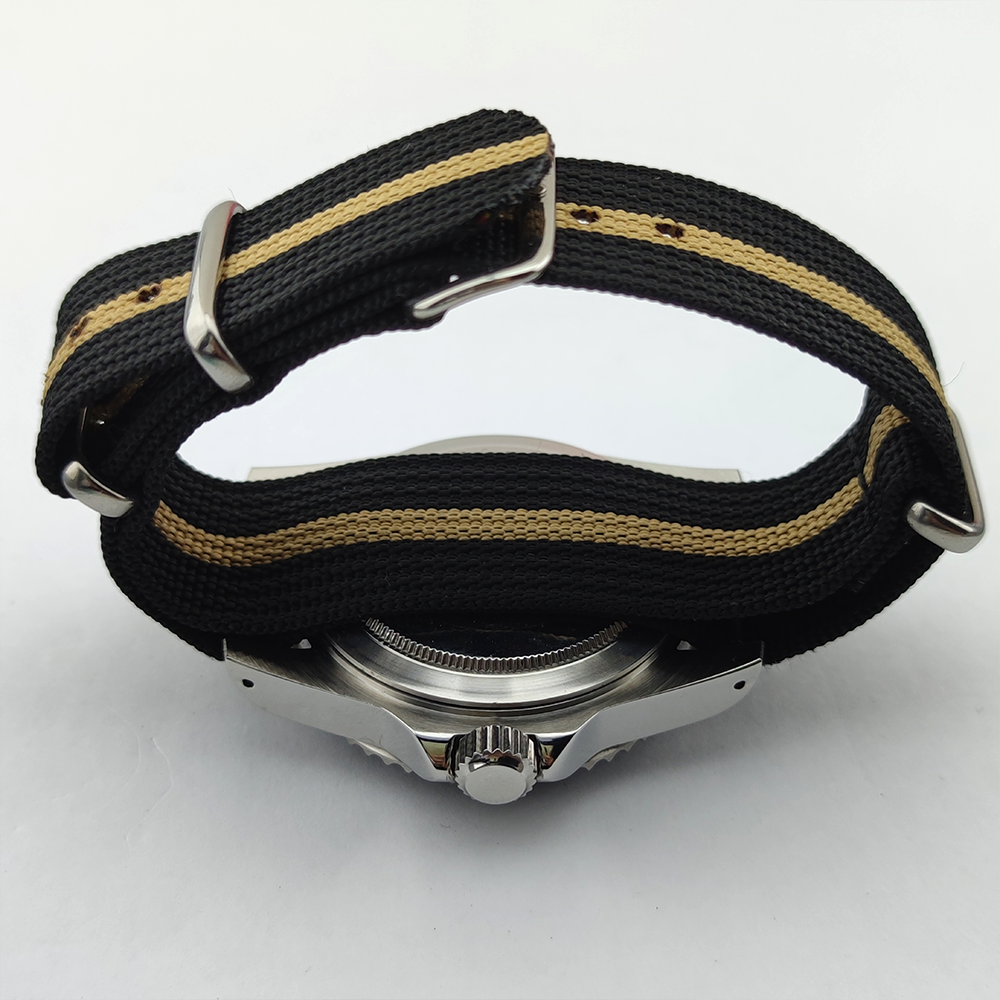 Vintage Diver Automatic Watch  – Tropic Strap Vintage Bewertung und Preis