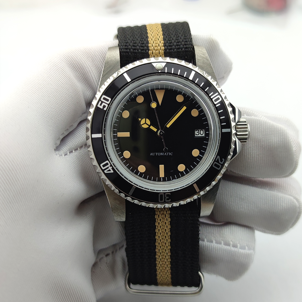 Vintage Diver Automatic Watch  – Tropic Strap Vintage Bewertung und Preis