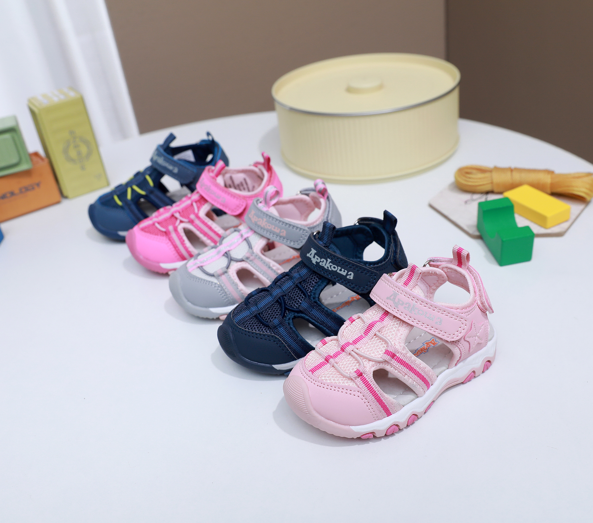 New Summer Children's Closed-T – Sport Loop Velcro Bewertung und Preis