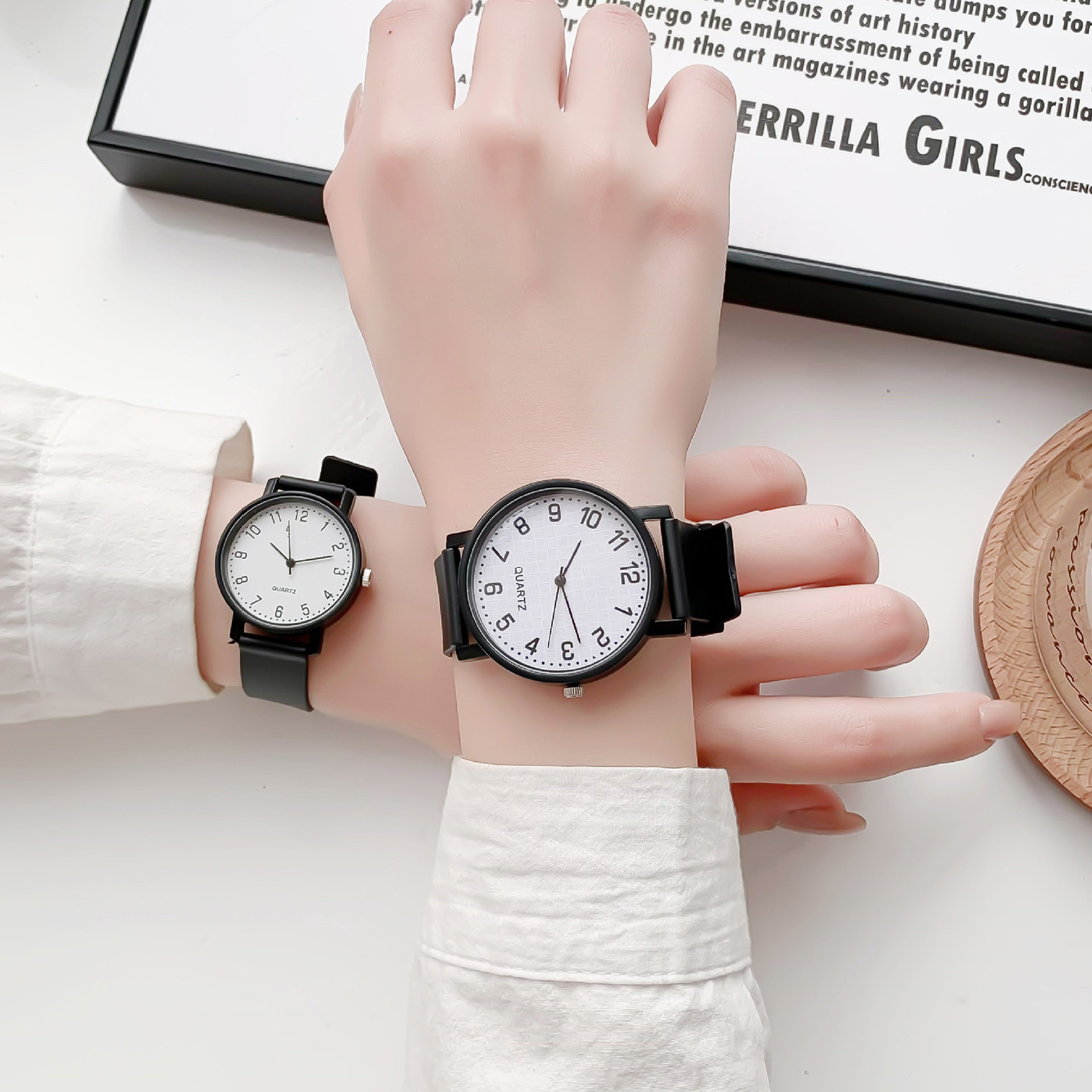 Simple Black Watch Quartz Watc – Silicone Band Women Bewertung und Preis