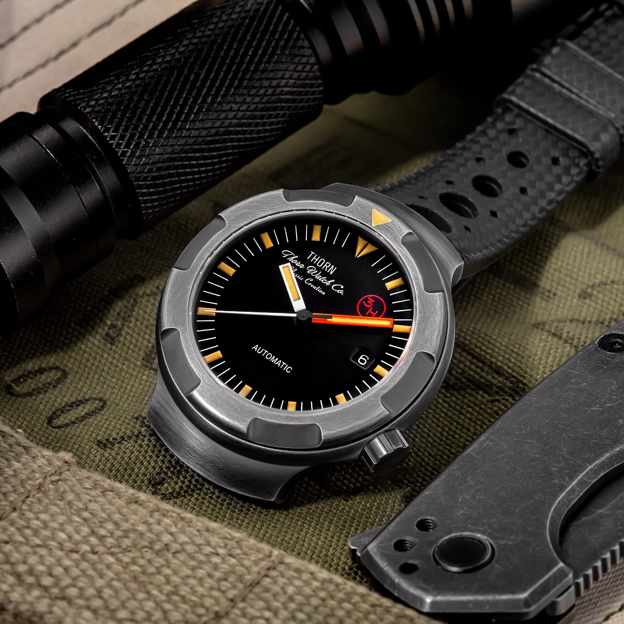 Thorn 42mm Men's Retro Titaniu – Rubber Strap Diver Bewertung und Preis